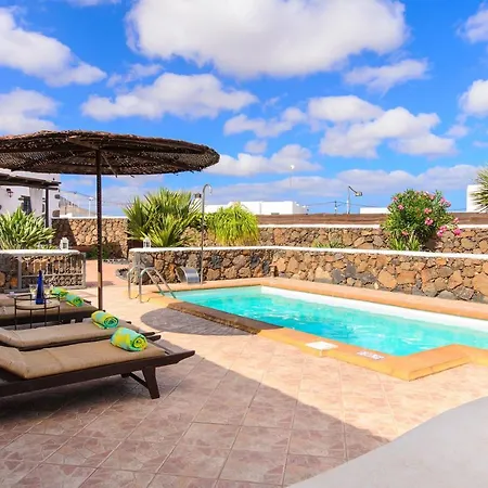 فيلة El Caserio De