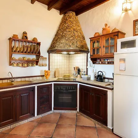 El Caserio De فيلة